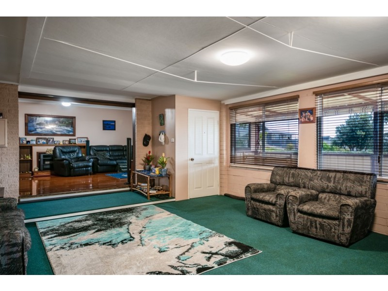 6 Dawe Street, Australind WA 6233
