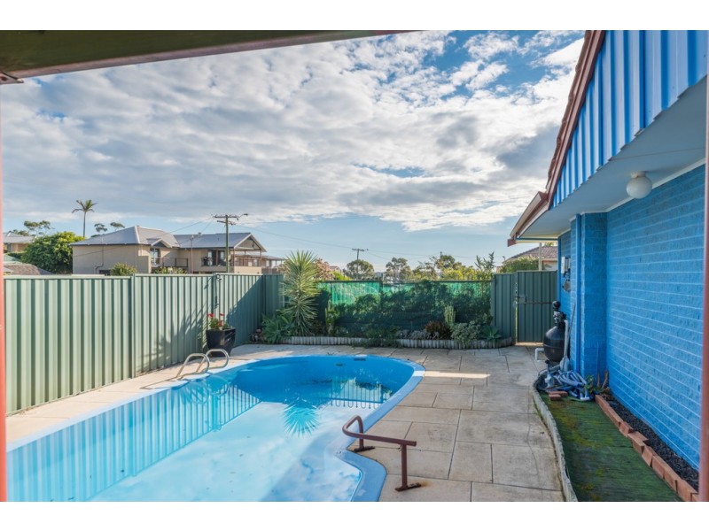 6 Dawe Street, Australind WA 6233