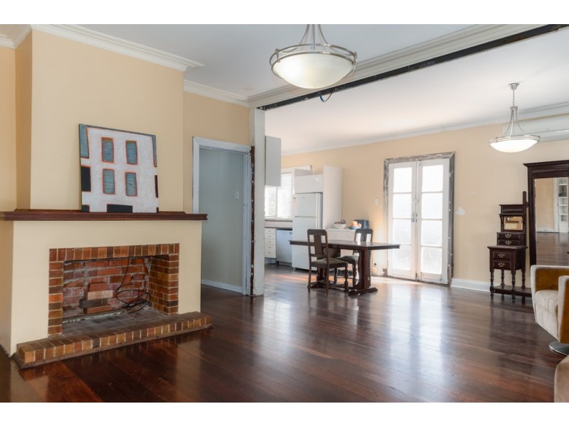 11 Hillcrest Avenue, South Bunbury WA 6230