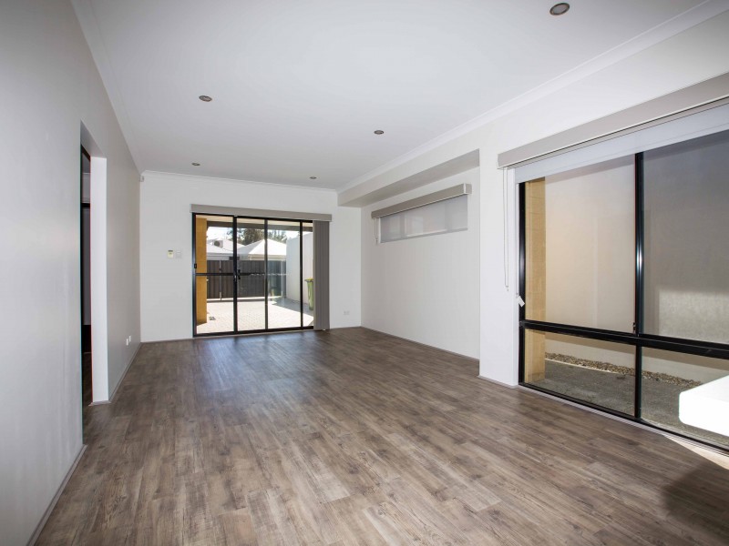 34 Quealum Way, Dalyellup WA 6230