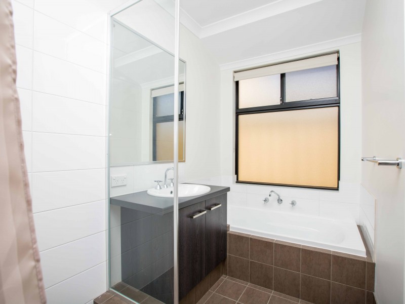 34 Quealum Way, Dalyellup WA 6230