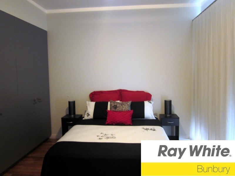 7B Basilica Place, Bunbury WA 6230