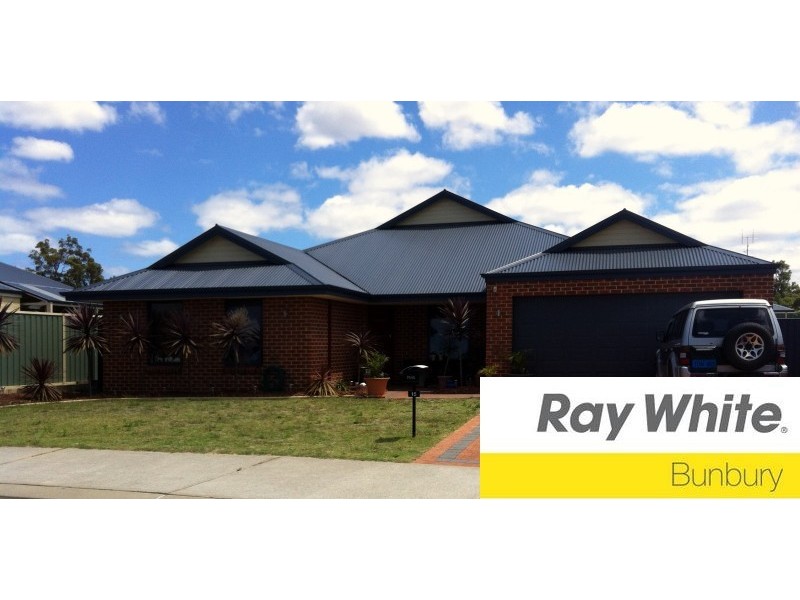 15 Priory Road, Australind WA 6233