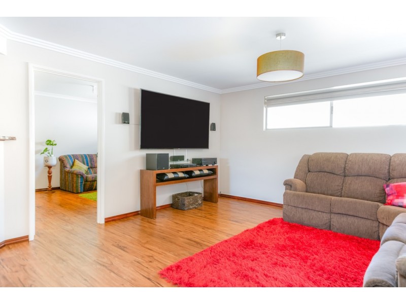 53 Mcmillan Drive, Dalyellup WA 6230