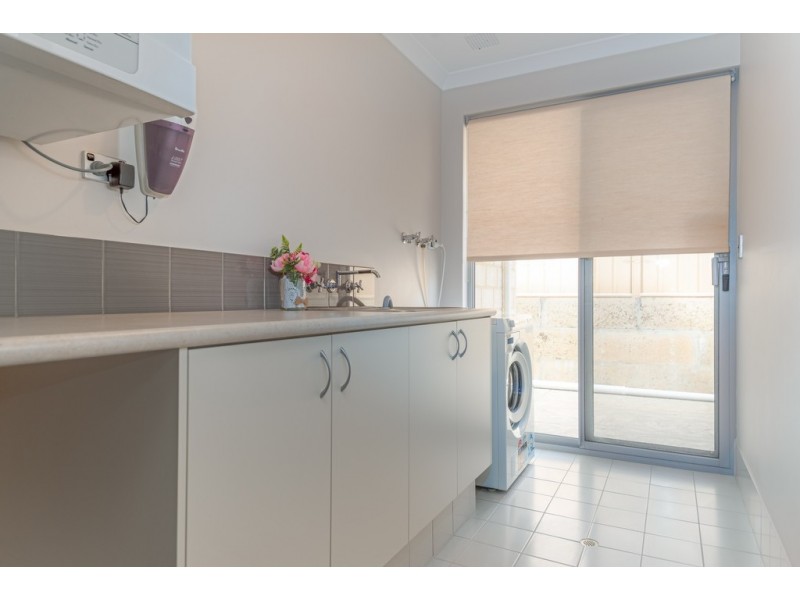 53 Mcmillan Drive, Dalyellup WA 6230