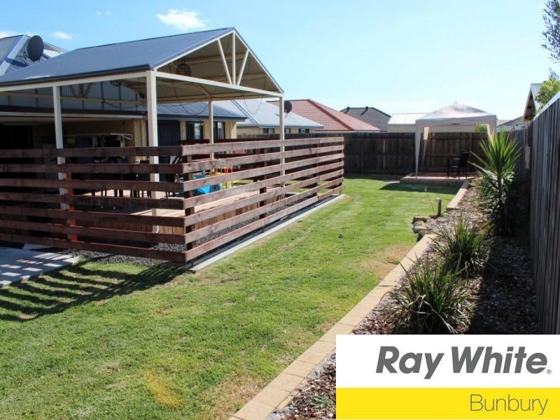 63 Macquarie Drive, Australind WA 6233