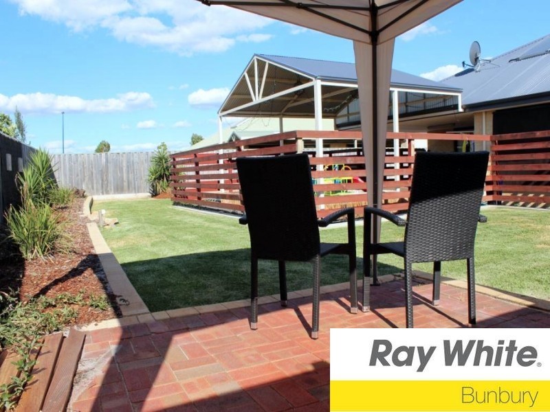 63 Macquarie Drive, Australind WA 6233