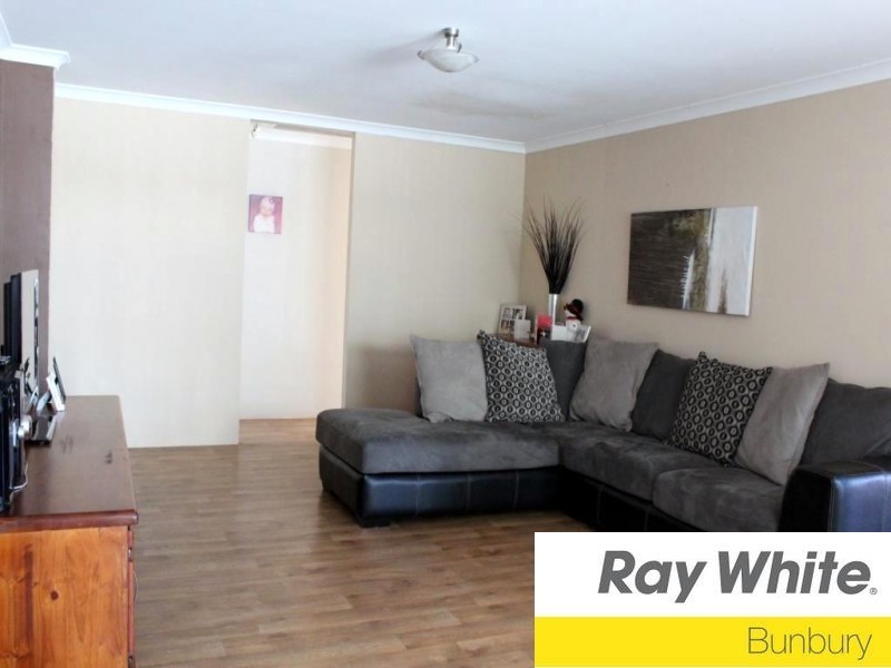 63 Macquarie Drive, Australind WA 6233