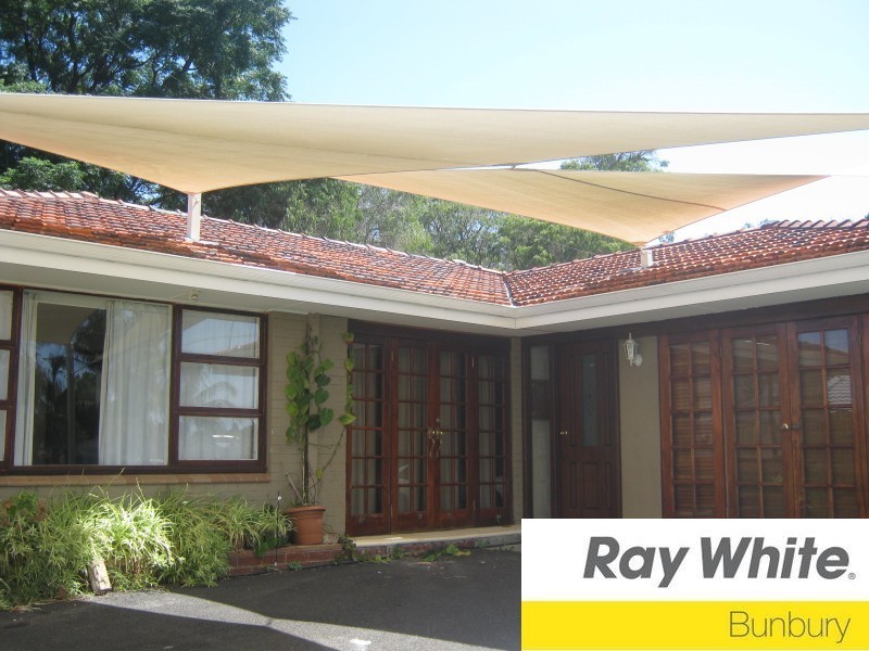 40 Hakea Crescent, Bunbury WA 6230