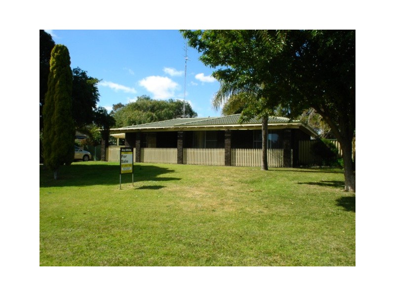 16 Mayne Way, Australind WA 6233