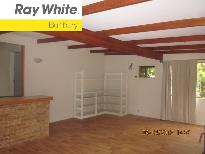 8  Woodrow Street, Bunbury WA 6230