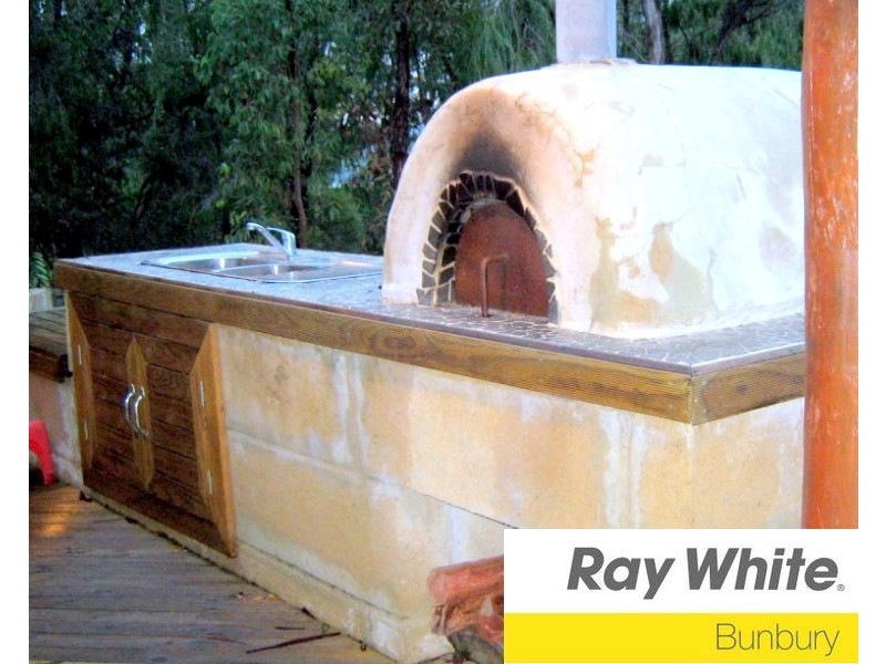 12 Quonday Way, Dalyellup WA 6230