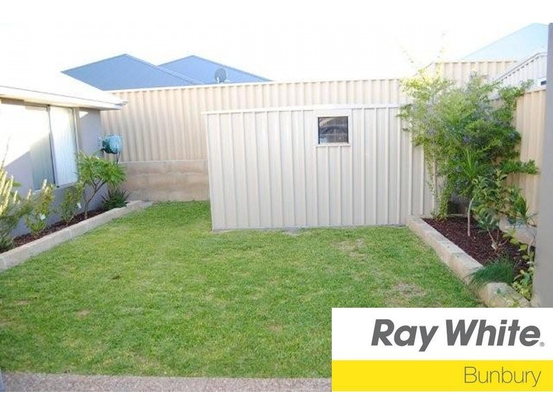24 Thetis Link, Dalyellup WA 6230