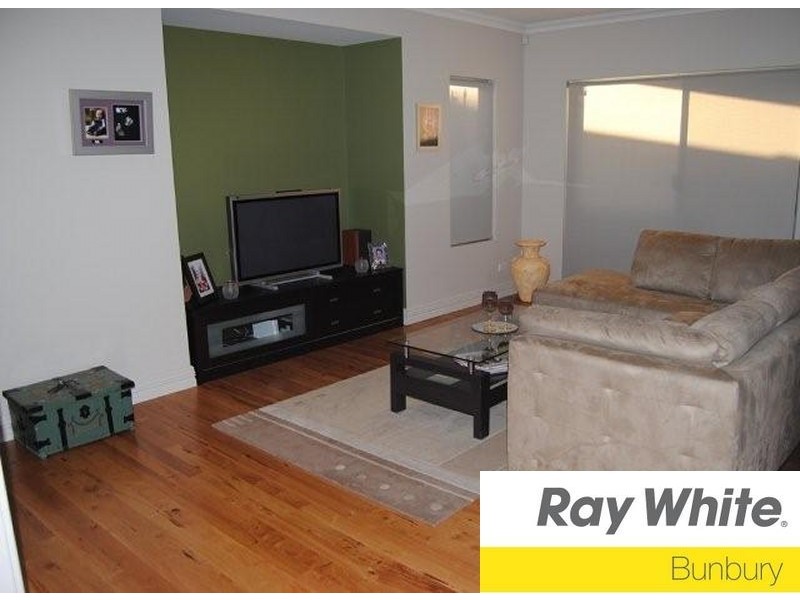 24 Thetis Link, Dalyellup WA 6230