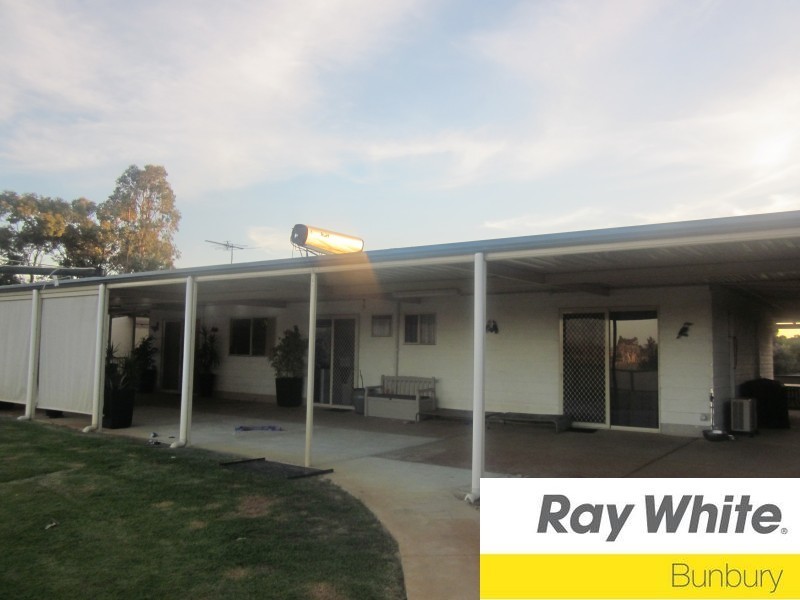 77 Ryelands Road, Boyanup WA 6237