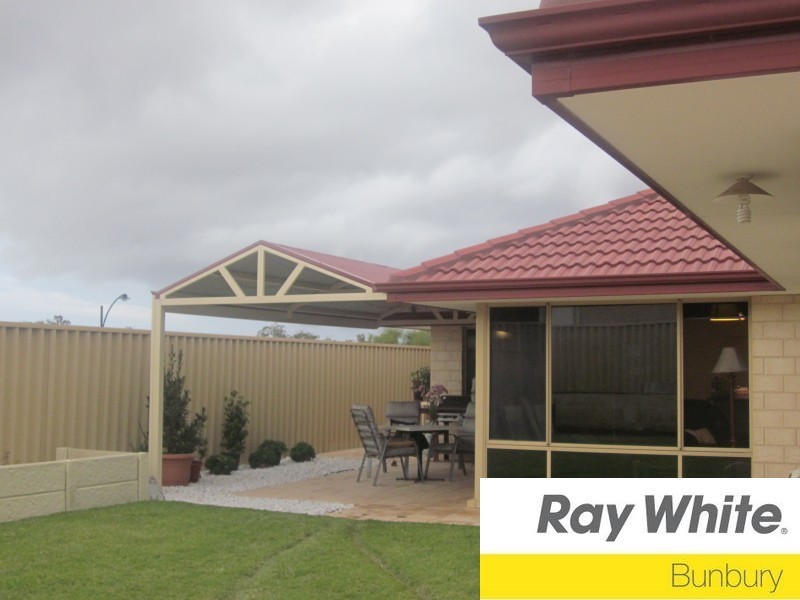 29 Cambria Road, Dalyellup WA 6230