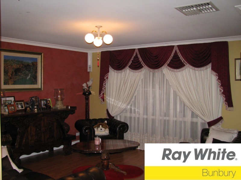 17 Brotherton Way, Australind WA 6233