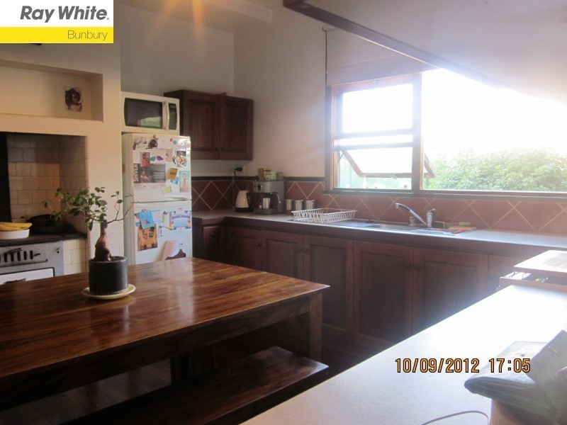 10 Patrick Street, Bunbury WA 6230