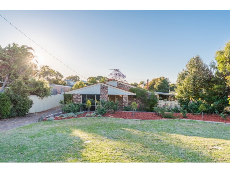 23 Latour Street, Australind WA 6233