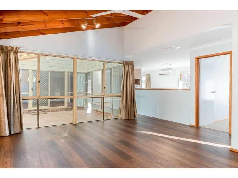 23 Latour Street, Australind WA 6233