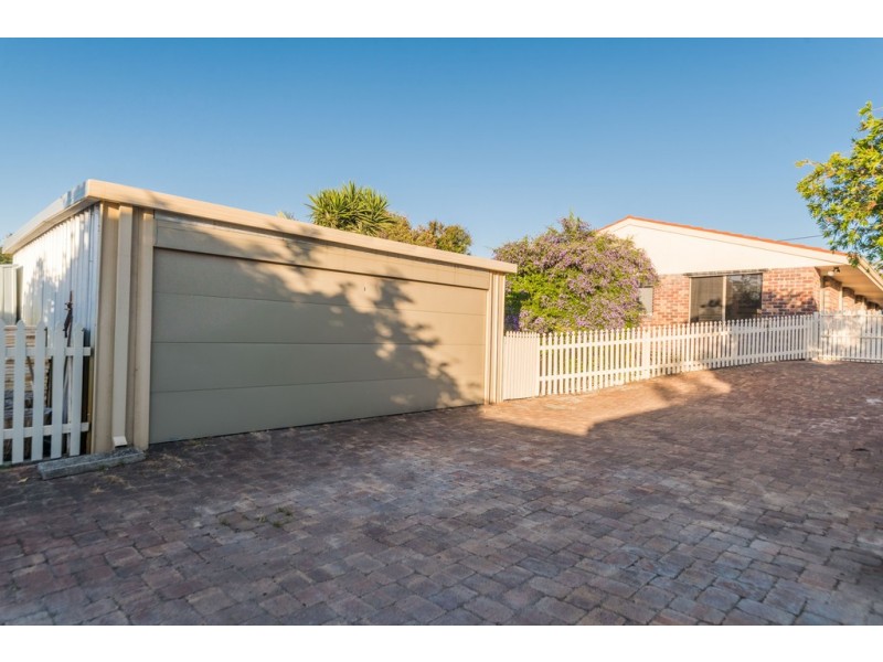 23 Latour Street, Australind WA 6233