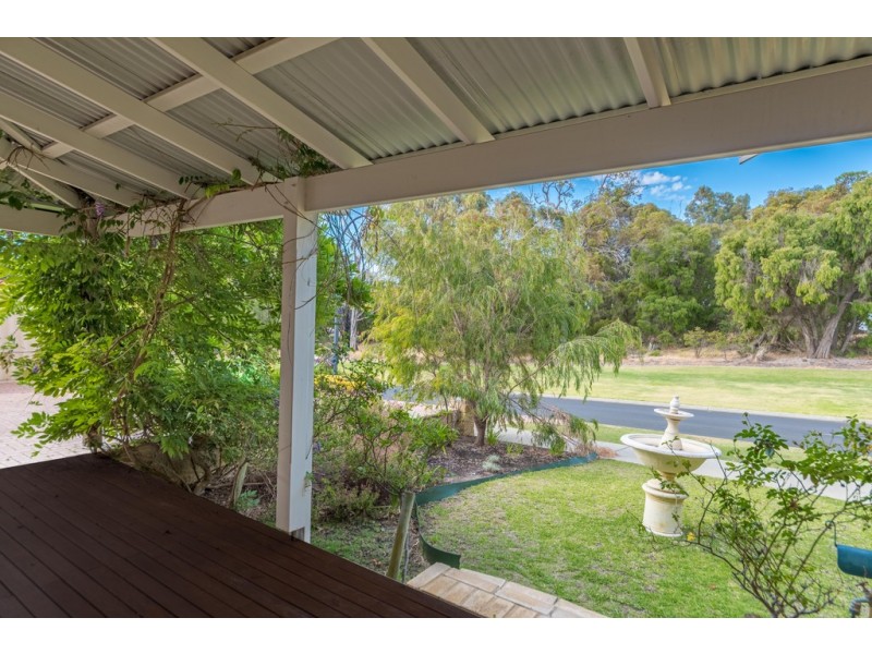 3 Madigan Road, Dalyellup WA 6230