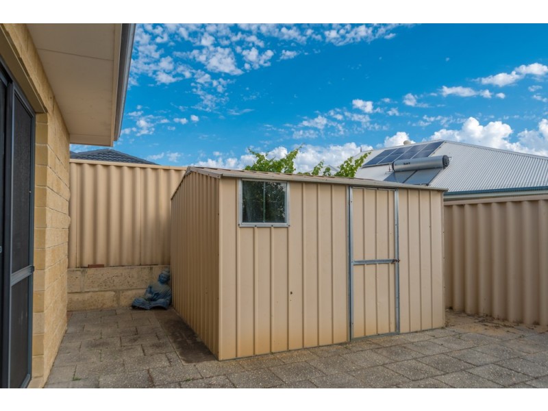 3 Madigan Road, Dalyellup WA 6230