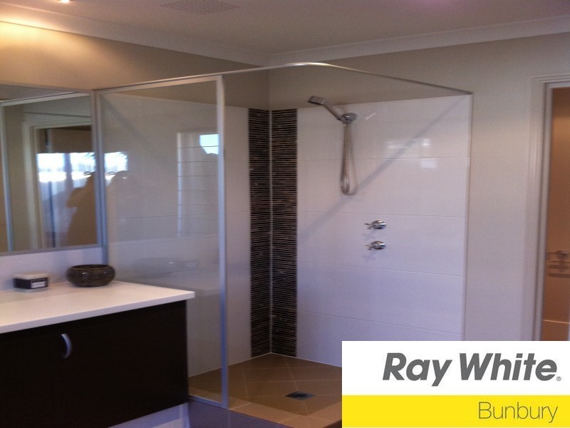 58 Millbridge Street, Millbridge WA 6232