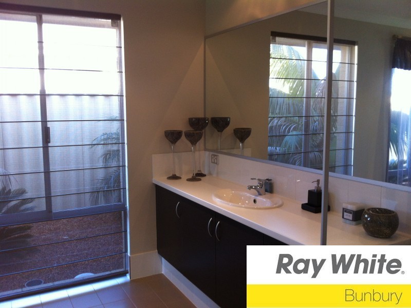 58 Millbridge Street, Millbridge WA 6232