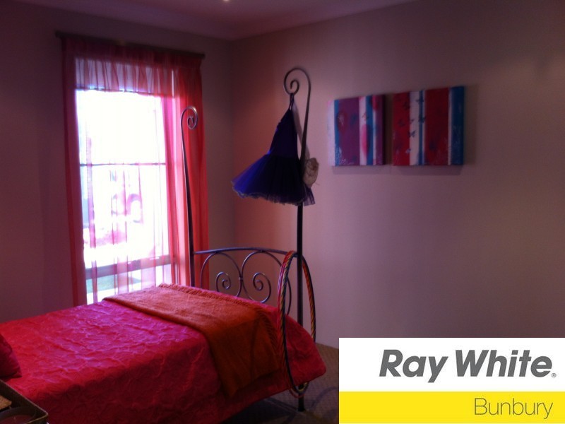 58 Millbridge Street, Millbridge WA 6232