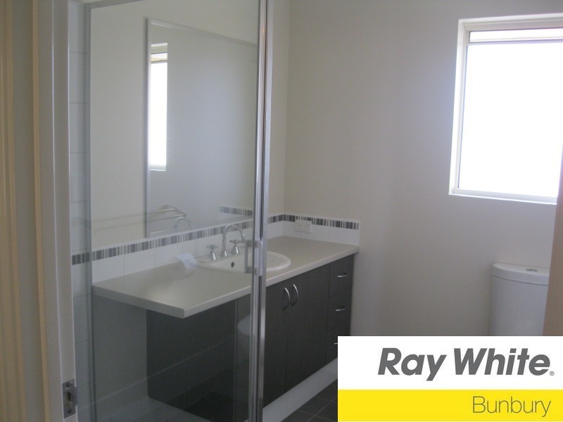 17 La Trobe Place, Eaton WA 6232