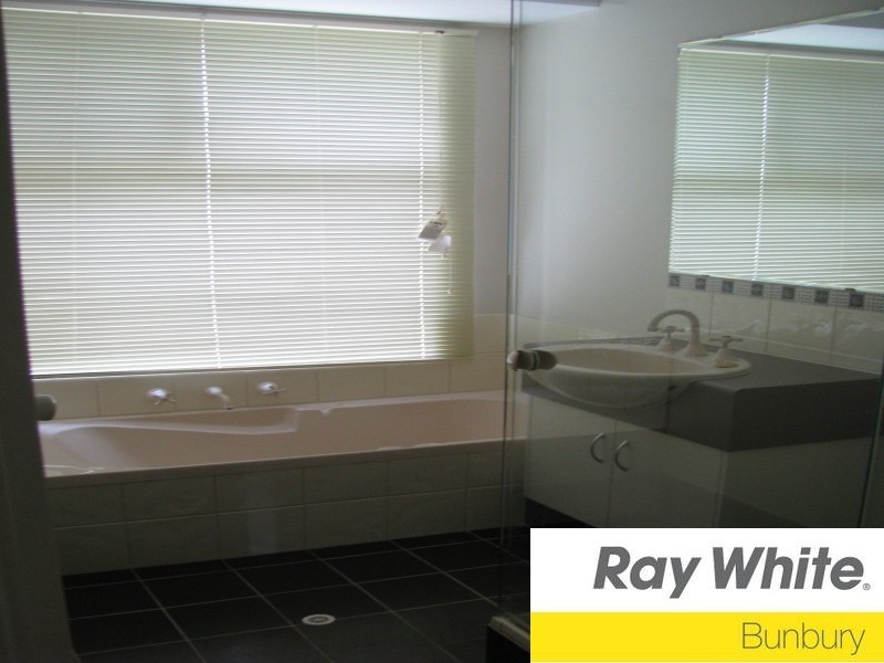 3/37 Latrielle Road, Bunbury WA 6230