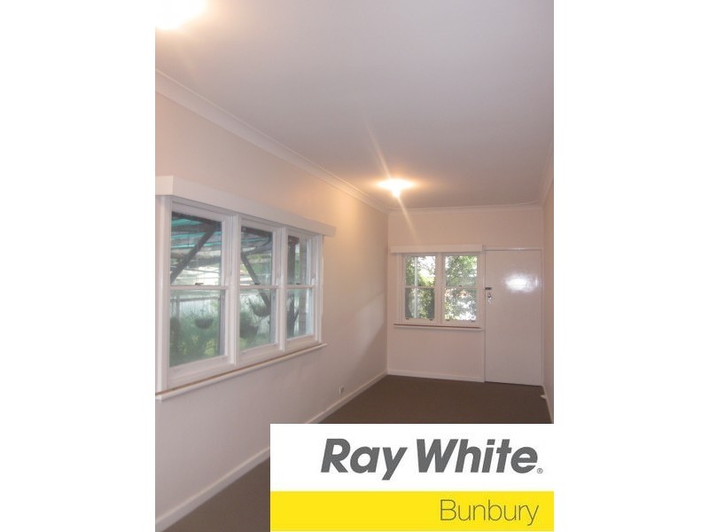 14 Carpenter Terrace, Australind WA 6233