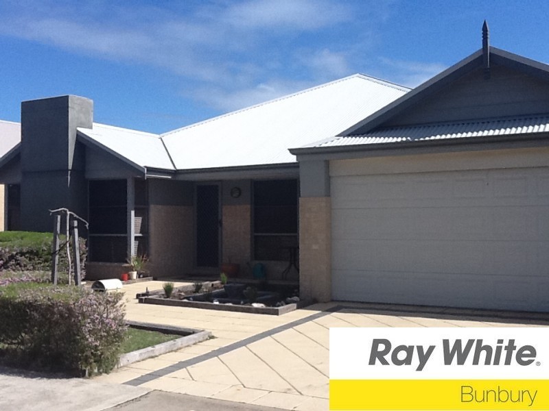 156 Dalyellup Boulevard, Dalyellup WA 6230