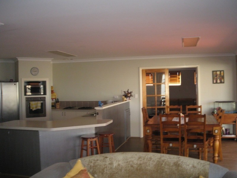 3 Onyx Brace, Australind WA 6233