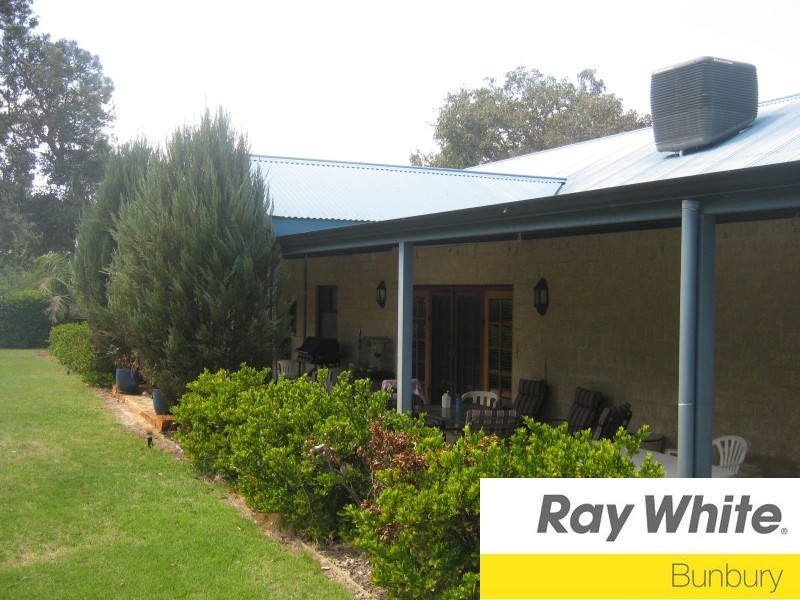 16 Tahlia Court, Leschenault WA 6233