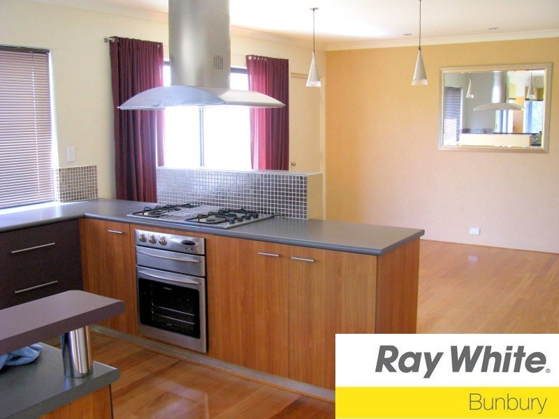 256 Norton Promenade, Dalyellup WA 6230