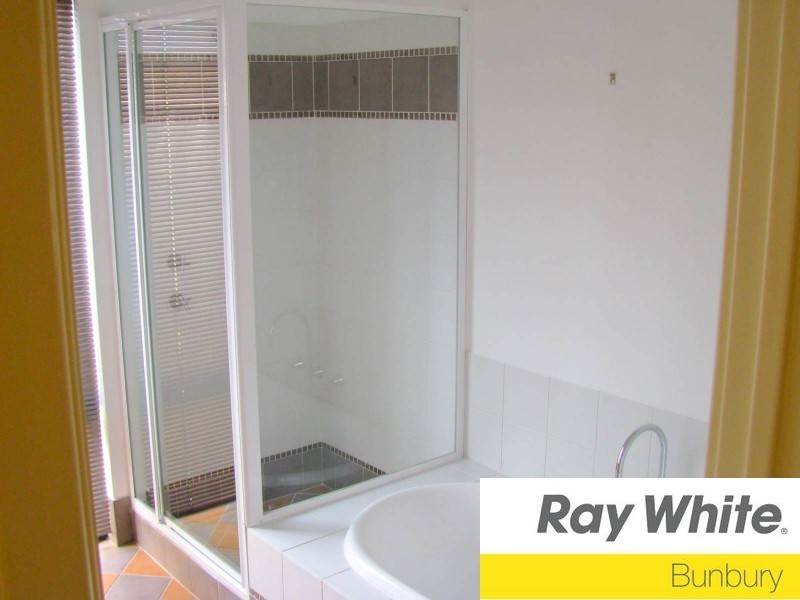 256 Norton Promenade, Dalyellup WA 6230