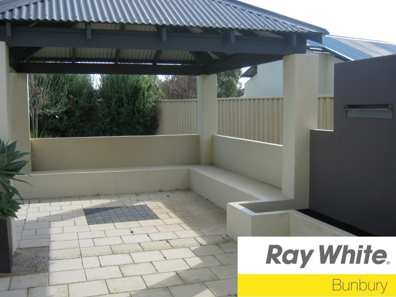 256 Norton Promenade, Dalyellup WA 6230