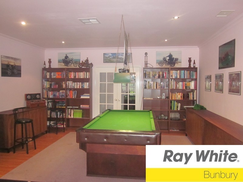 12 Page Retreat, Boyanup WA 6237