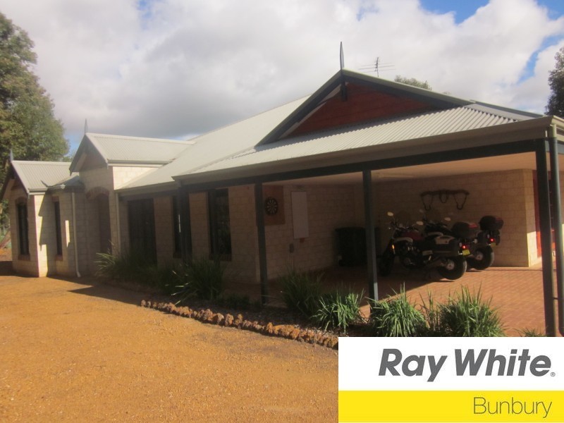 12 Page Retreat, Boyanup WA 6237