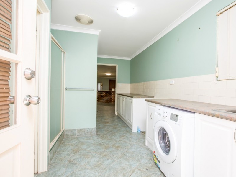 12 Magdalen Place, College Grove WA 6230