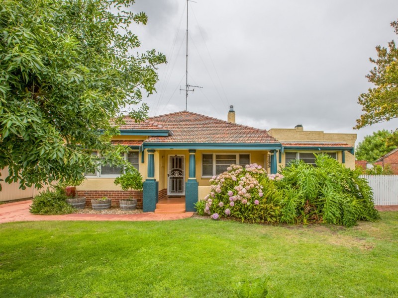 49 Austral Parade, East Bunbury WA 6230