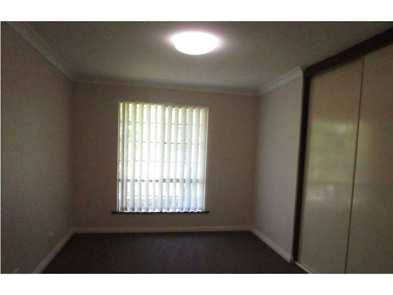 4 Alexandrina Place, Australind WA 6233