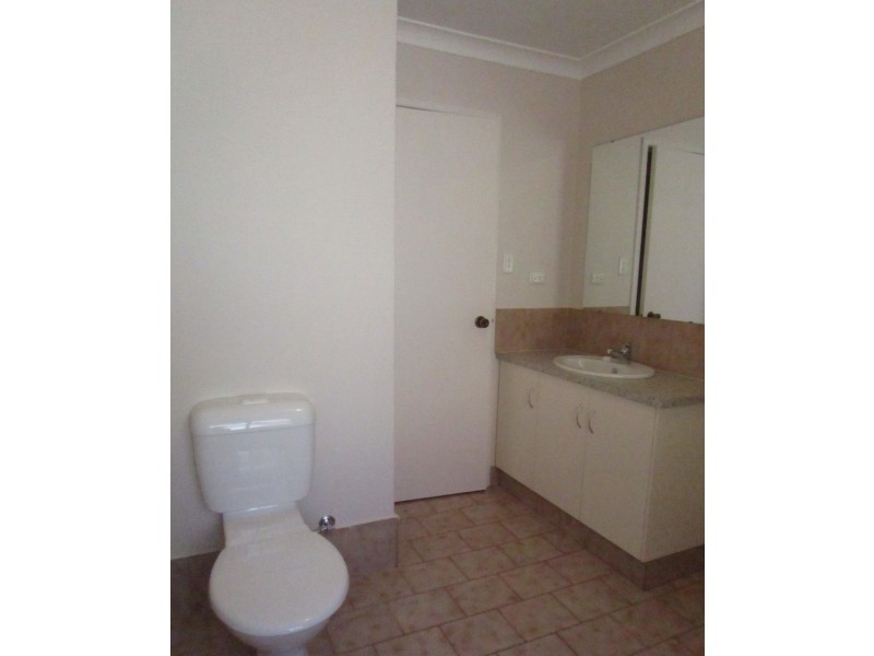 4 Alexandrina Place, Australind WA 6233