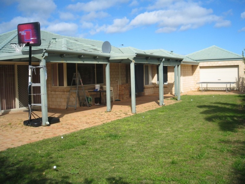 7 Turnberry Way, Pelican Point WA 6230
