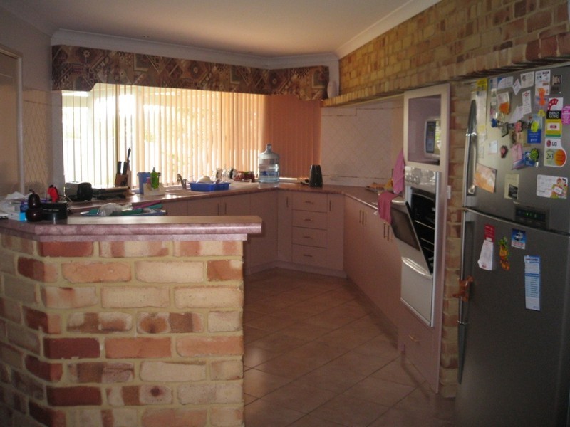 7 Turnberry Way, Pelican Point WA 6230