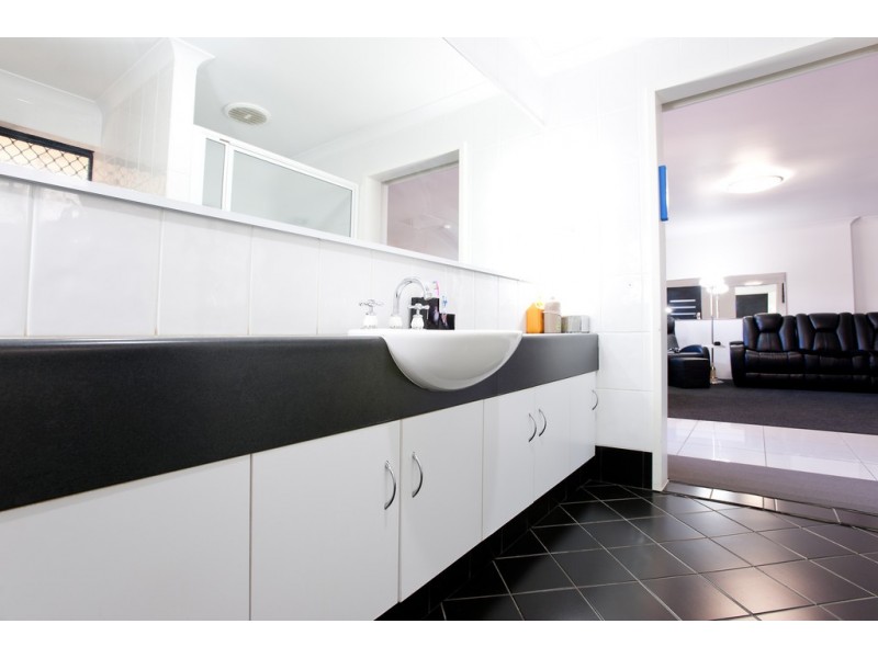 2/165 Spencer Street, South Bunbury WA 6230