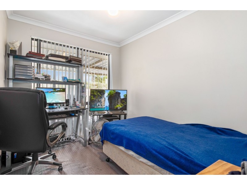 25 Dudley Drive, Usher WA 6230