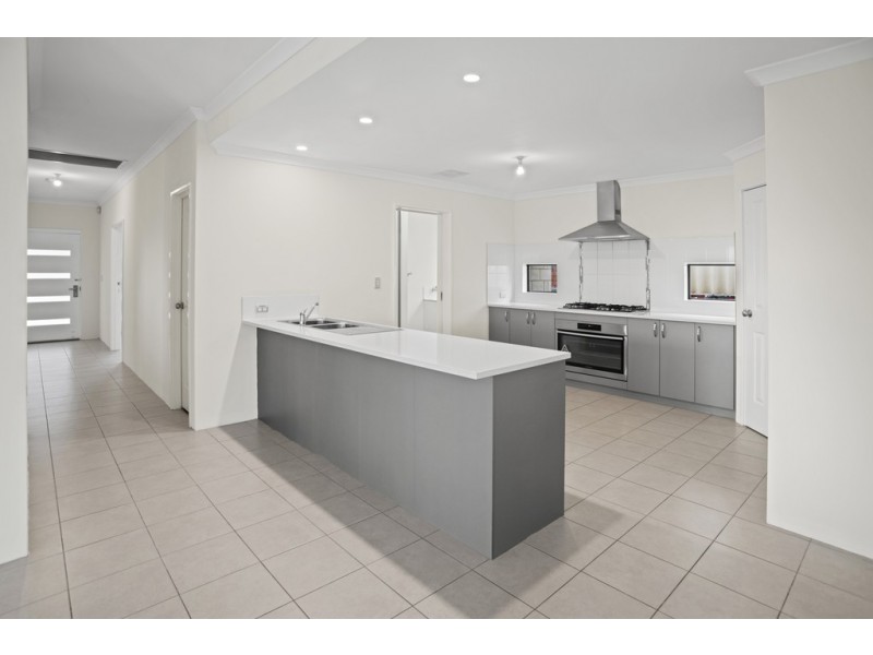 271 Dalyellup Boulevard, Dalyellup WA 6230